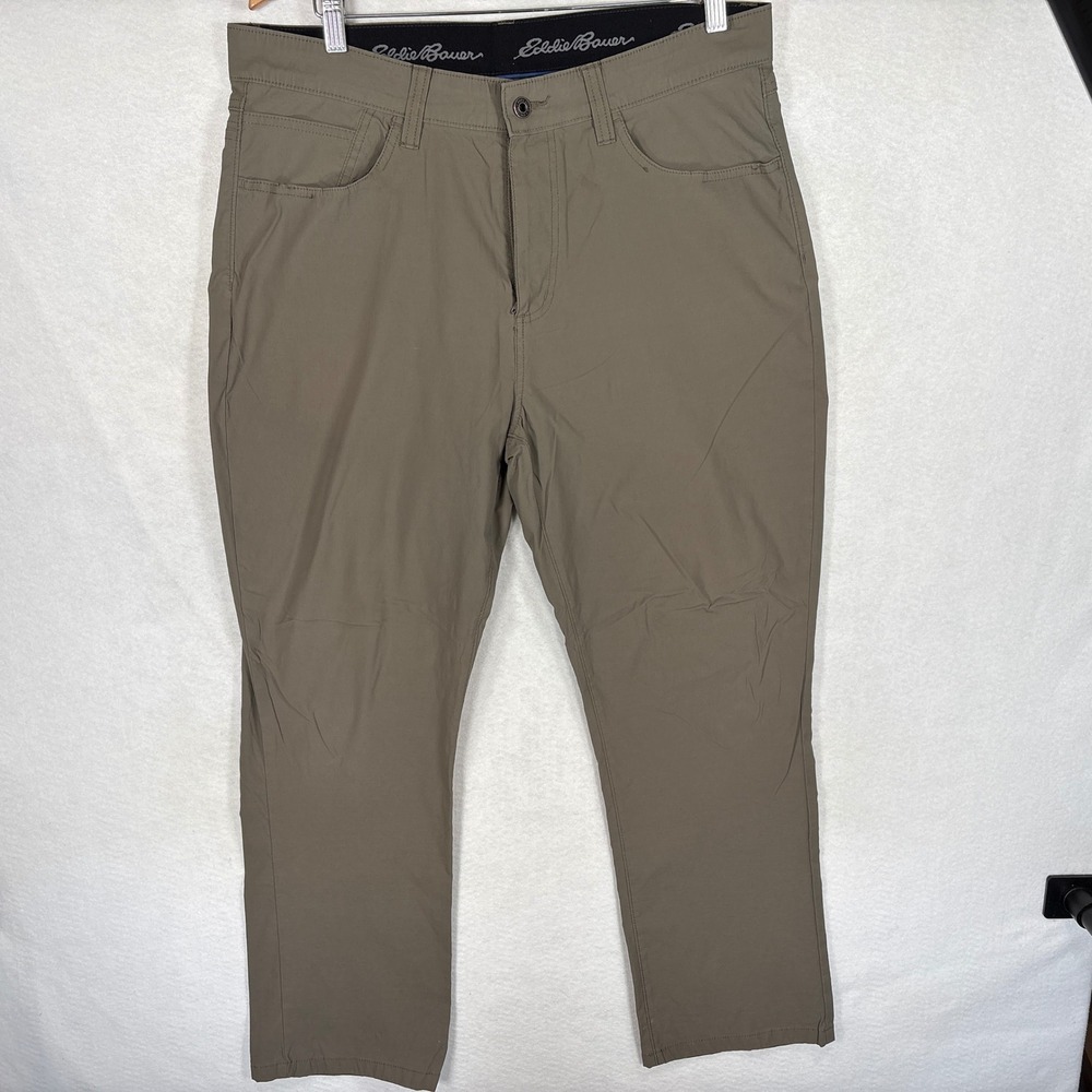 Eddie Bauer Mens 36x30 Horizon Guide Chino Pants Khaki Stretch Hiking Travel